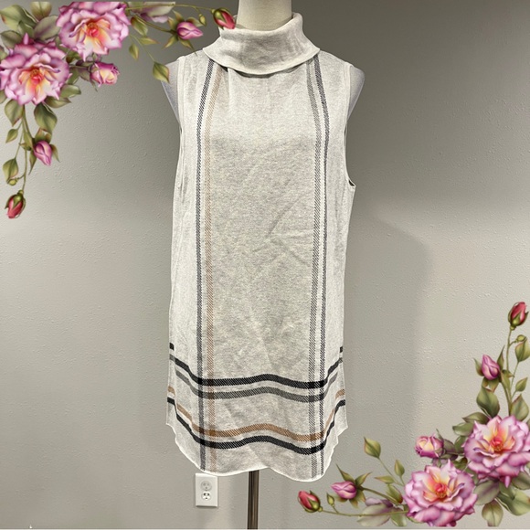 Ann Taylor Sweaters - Ann Taylor White Sleeveless Turtleneck Sweater